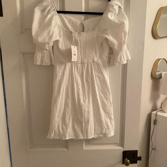 Show Po White Dress - Picture 4 of 5